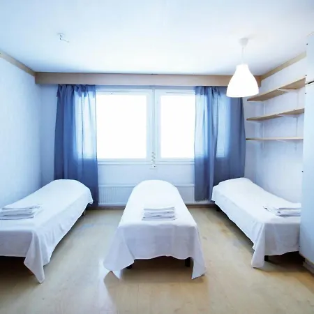 Spacious For 5 شقة Äänekoski